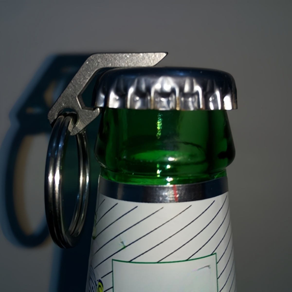 Mini flesopener sleutelhanger  - Outdoor Adventure Gear recensie en prijs